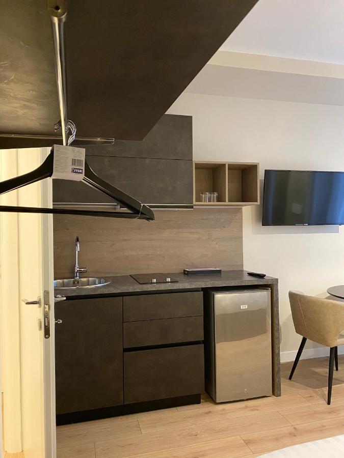 Living Studio Apartments Tirana Exterior foto